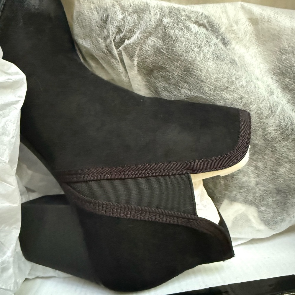 Pierre Dumas Black Heeled Boots